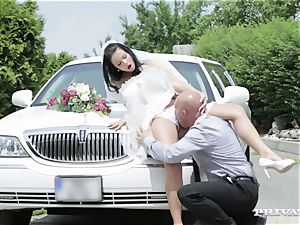 dirty bride takes her chauffeur's boner before her wedding